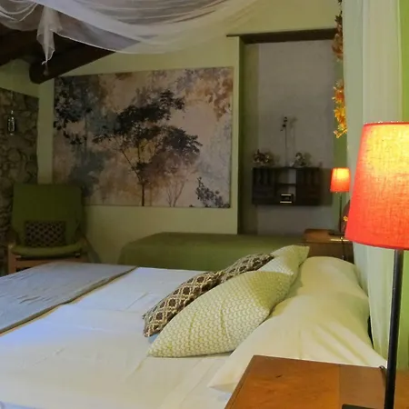 Mas Can Puig De Fuirosos Country house